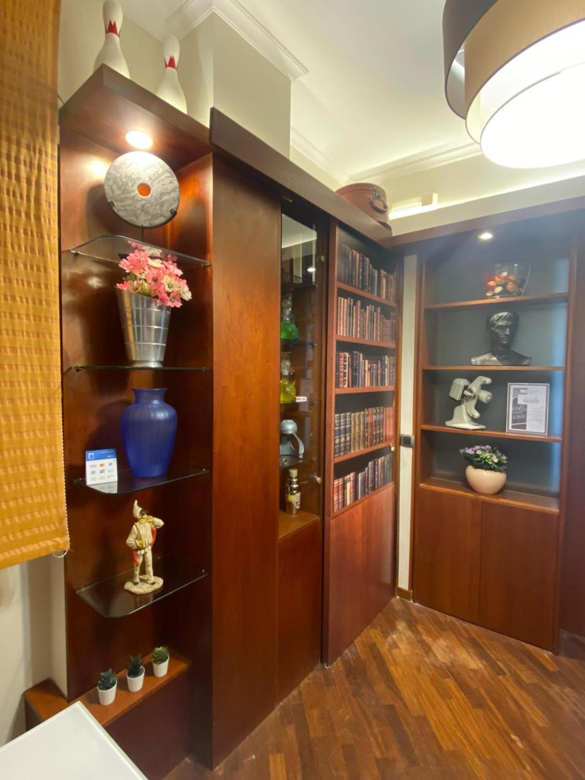Casa Battisti Messina Guest House In Centro Citta, Ideale Per Famiglie O Gruppi Luaran gambar